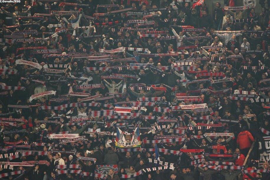 Histoire_du_PSG's tweet photo. PSG - Lens, 14/01/2009 https://t.co/m83h2J5wLt