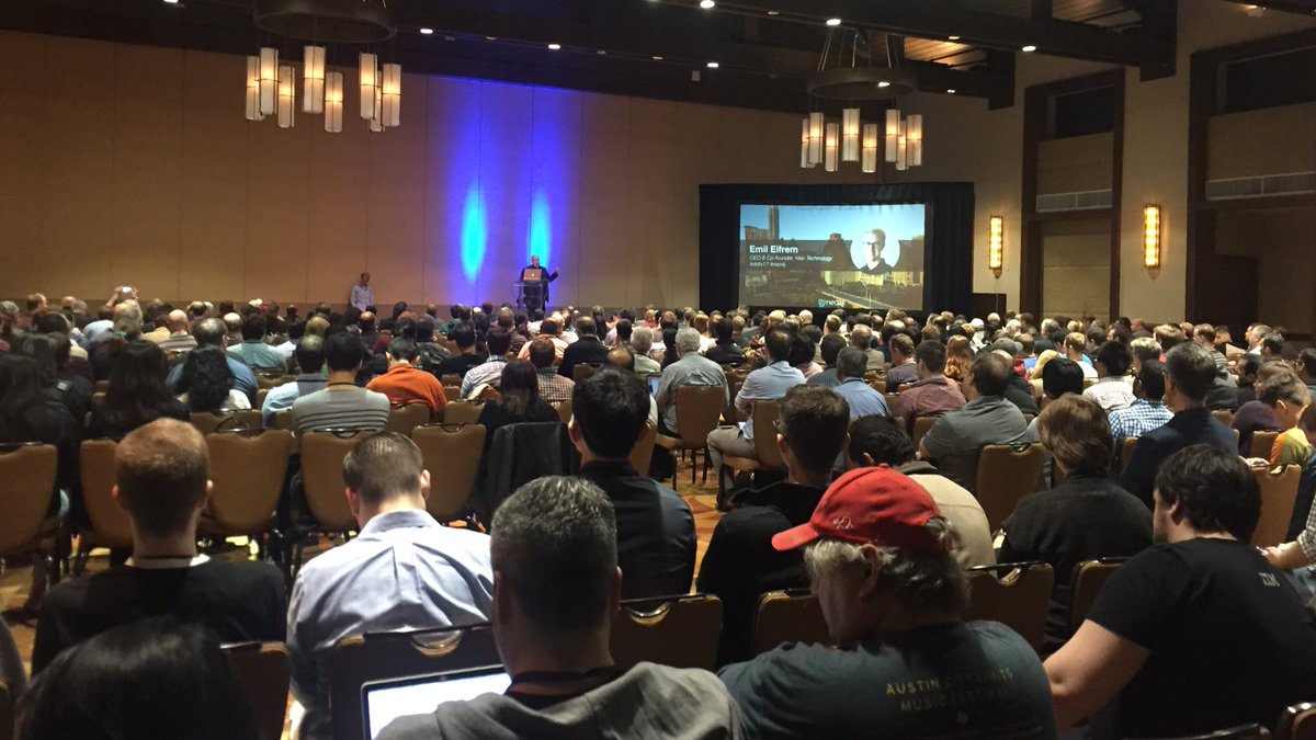 ryguyrg's tweet image. . @emileifrem of @neo4j kicks off the Keynote @DataDayTexas with a bunch standing at the back of the room. #yearofthegraph