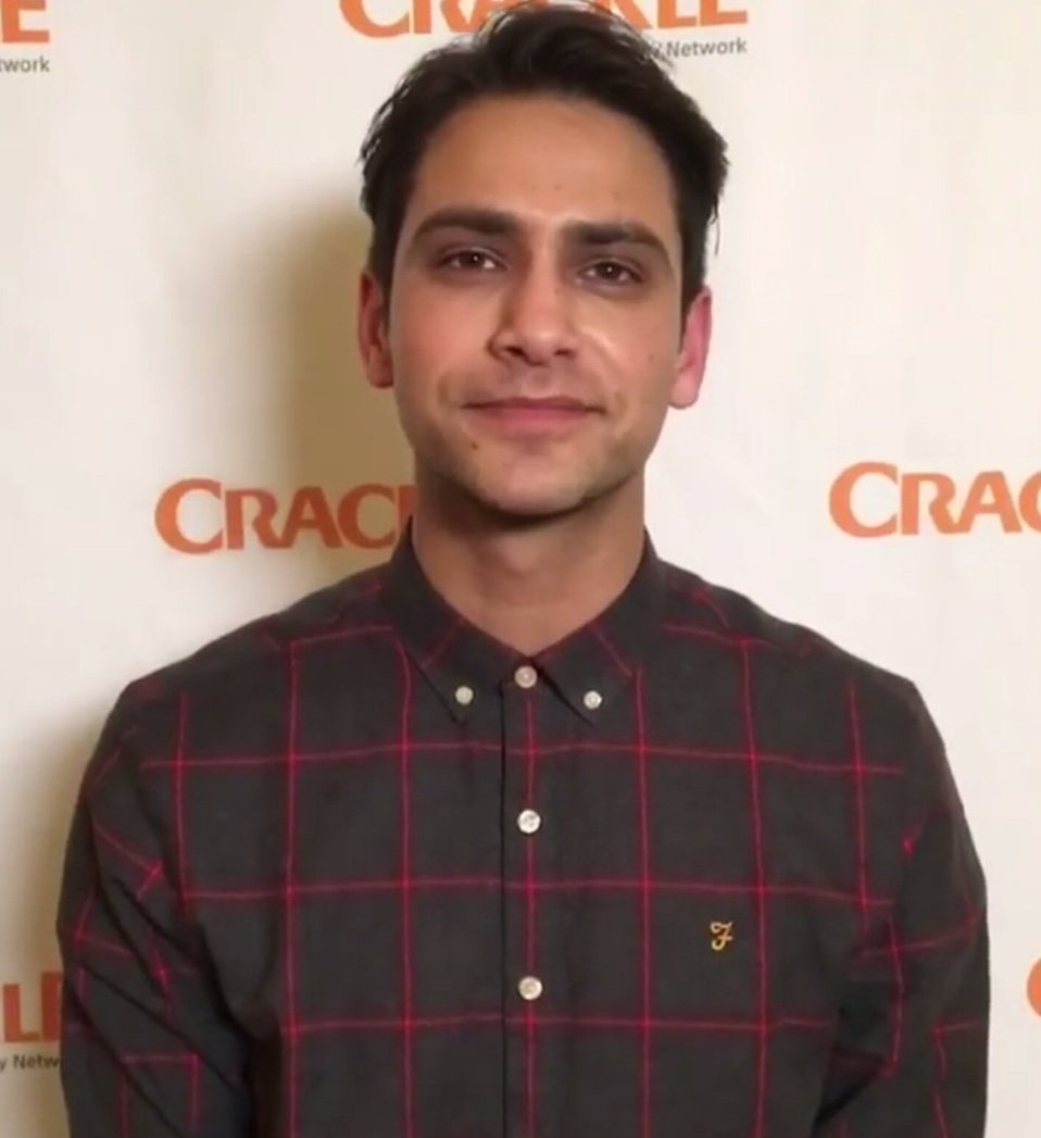 JuttaFreudig's tweet photo. #MusketeersEurope Little recap #LukePasqualino on #Snatch promo at #TCA2017 in Los Angeles: start - interview - panel - squad photo#Crackle https://t.co/32E3ZoB8KC