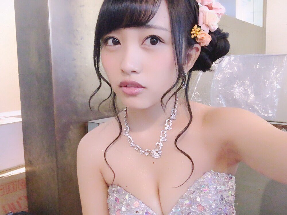 向井地 美音 on X