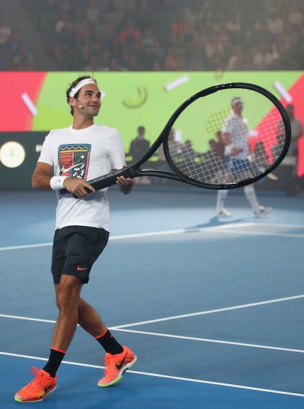 WilsonTennis's tweet photo. When @RogerFederer decides he needs a little bigger sweet spot in 2️⃣0️⃣1️⃣7️⃣ https://t.co/1pQirmr0bk