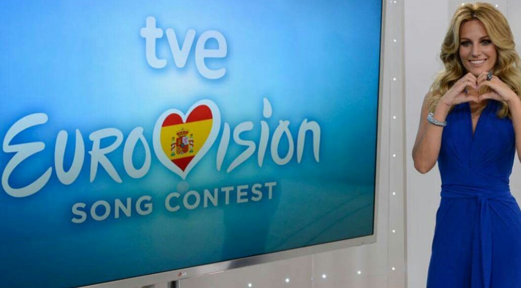 Iko1986's tweet photo. Ains @Edurnity hoy hace dos años de esta imagen.....Que ilusión y que nervios!!! #Eurovision #Edurnevision #Amanecer https://t.co/2HSpS5TZC7