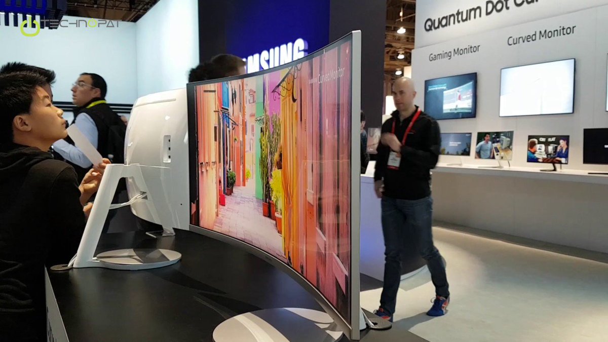 TechnopatNet's tweet photo. Technopat:  Samsung #CF791 34″ Kavisli Monitör – #CES #2017 https://t.co/pbopx8dy7r https://t.co/UWe1lUTb4A
