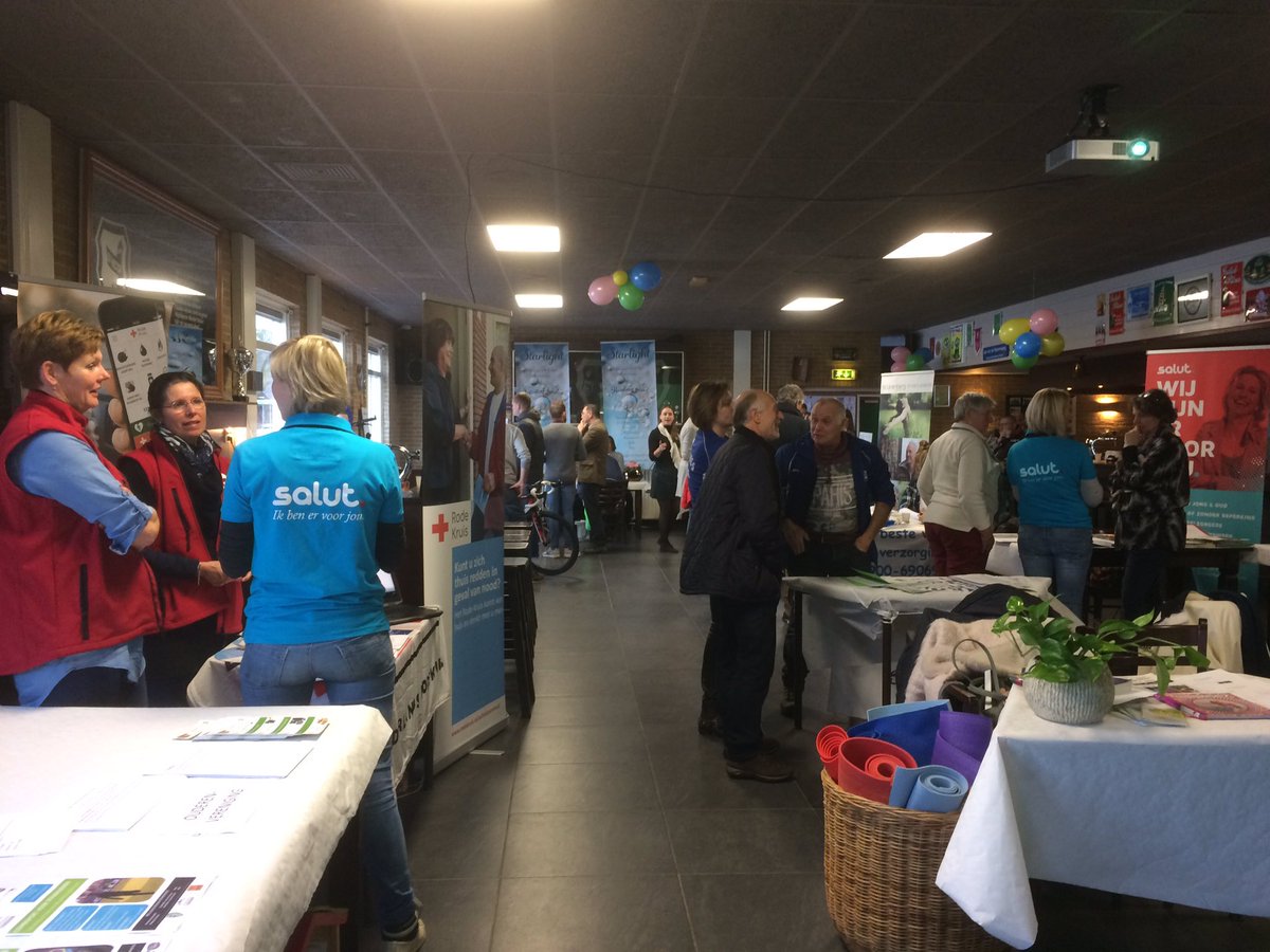 BurgNauta's tweet photo. Vitaliteitsmarkt in wijkvoorziening @doesgoor in @goor! @RodeKruis, @politieHofvTwen, @BrandweerTwente, Salut e.a. Informeren u vandaag! https://t.co/BJlviHR8wo