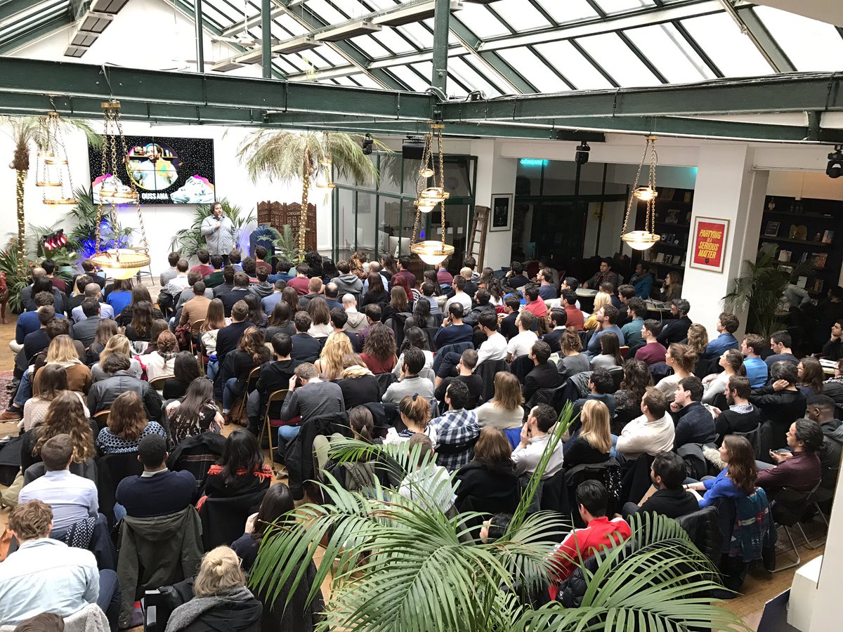 TheGoillot's tweet photo. Début #NewYearSession à @_TheFamily. @_JoinLion la fabrique des fauves 🦁 https://t.co/wgcb3EH3Yb