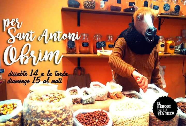 VilaFem's tweet photo. #santantoniabad #eltrestombs #matorell #martorellvila #comerç Diumenge 15 https://t.co/f5EDo8bItW