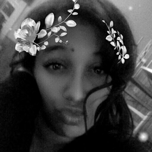 MarandaKenney's tweet photo. Follow me on #Instragram @maranda_love1234 #kentucky #model #natural #follow #snapchat @mbkenn_96 #filter #lookingforbusiness https://t.co/XM3tkYjd2l