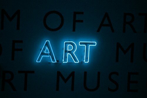 blackbluebubble's tweet photo. Blue is art💙. https://t.co/j96hBpgUxQ