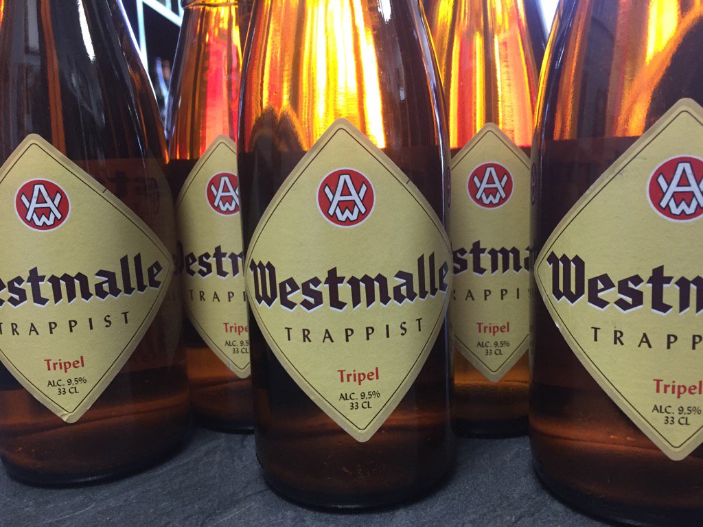 hopologybeer's tweet photo. A Classic #trappist #tripel @BelFamBrewers @BelgianBeerGeek @belgianbeeruk @indewildeman @MortSubiteBar #Westmalle https://t.co/9gViKjowop