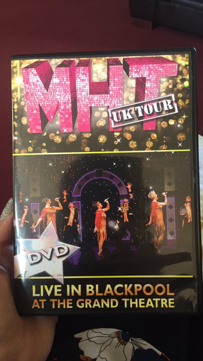 pearsonchloe7's tweet photo. @musichalltavern finally come can't wait to watch it 😁and have a good laugh again love it ! 💖 https://t.co/iN31foqKu4
