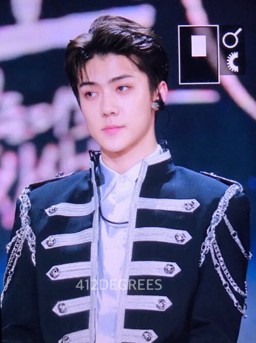 412degrees's tweet image. 170114 골든디스크 #세훈 #SEHUN 💕