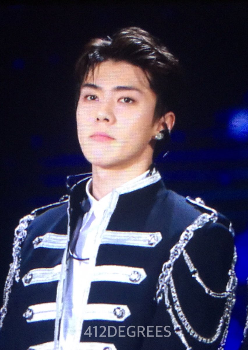 412degrees's tweet image. 170114 골든디스크 #세훈 #SEHUN 💕