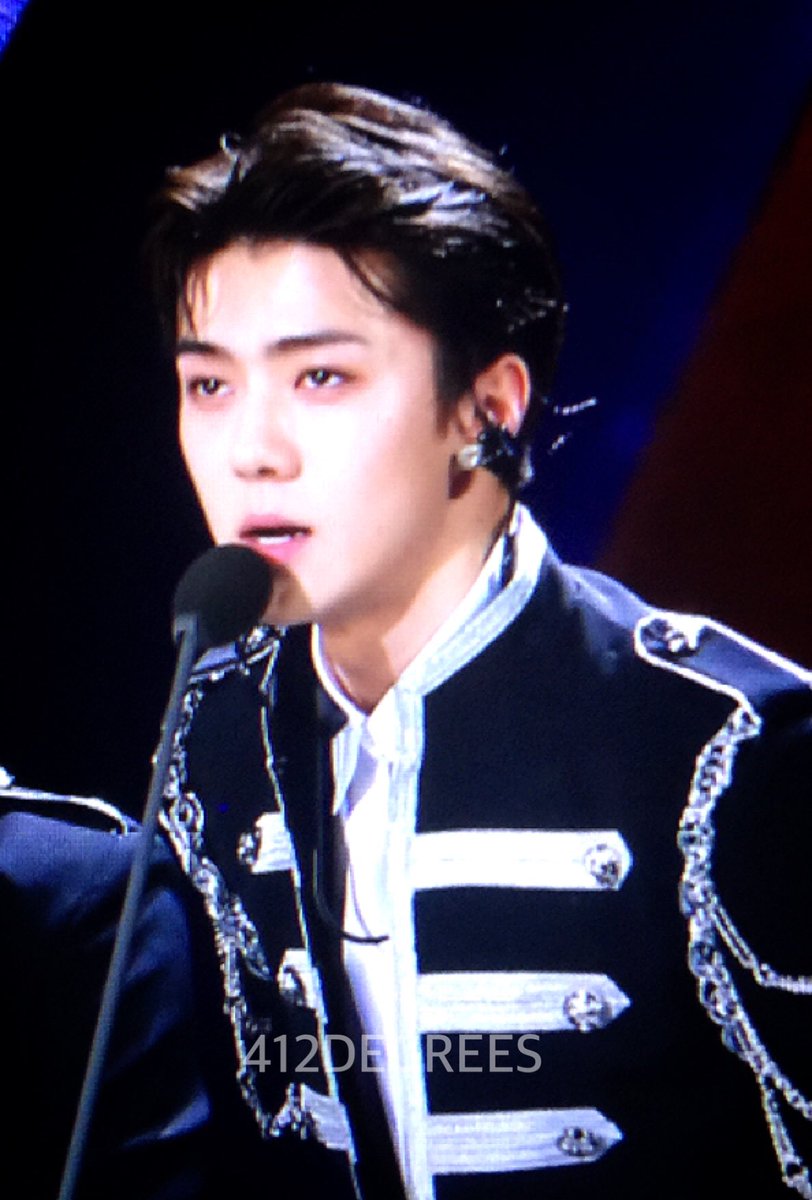 412degrees's tweet image. 170114 골든디스크 #세훈 #SEHUN 💕