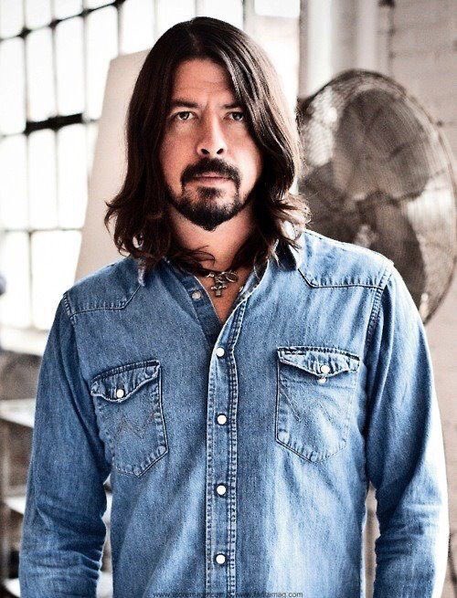    ·.·´¯`·.·   Happy Birthday to Dave Grohl   ·.·´¯`·.·   