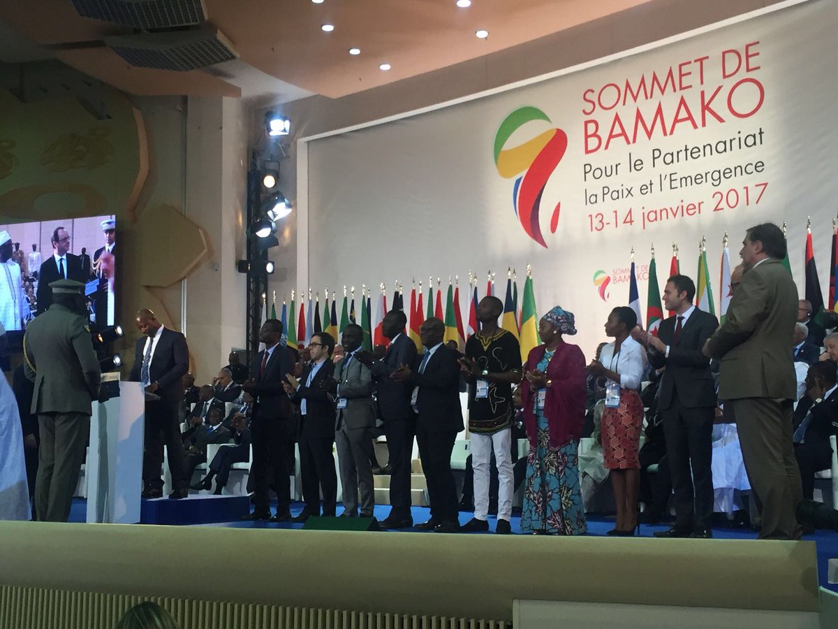 agorize's tweet image. Début de la remise des prix #DigitalAfrica au @SommetAF2017 avec Ibrahim Boubacar Keïta François Hollande @fhollande @AFD_France @Bpifrance