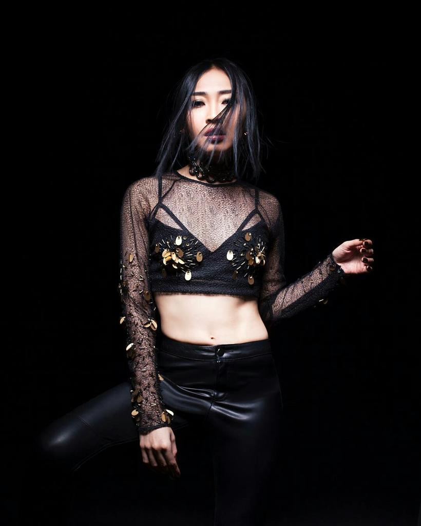 ditaannisap_'s tweet photo. My fav songs are Secret Love and Nobody Else but you. You know what? This album have 6 songs with English from 9 songs #IndependentPart2 https://t.co/NNuj552Qqp
