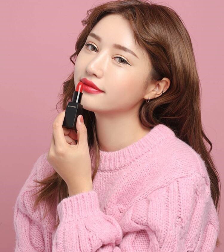 slinky179's tweet photo. 🎀 3CE Gold kit SET 2 ชิ้น
1.3CE Fitting cushion foundation SPF50+ PA+++
2.3CE Lip color #L006 สีใหม่
ราคา1650บาท EMS 80 บาท https://t.co/ZvRG5nh7qe