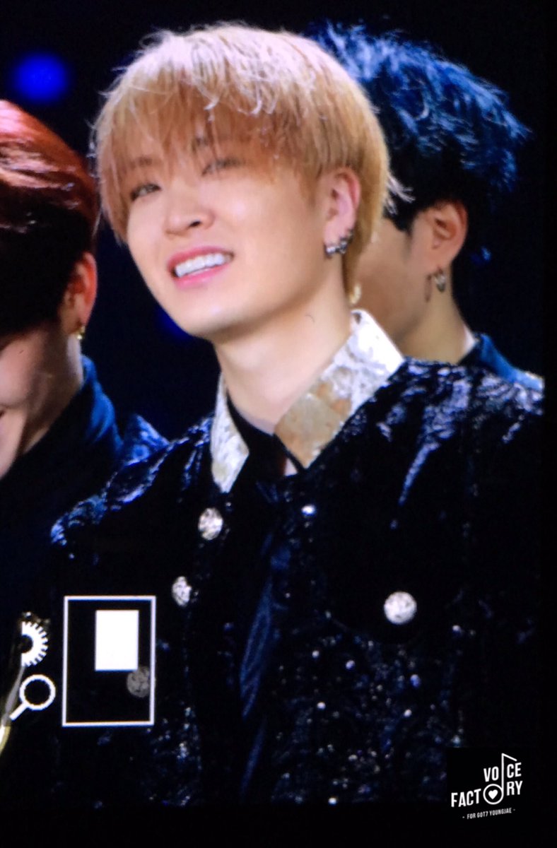 VOICE__FACTORY's tweet photo. 170114
#GOT7 #갓세븐 #영재 #최영재 #YOUNGJAE @GOTYJ_Ars_Vita 
모든 순간이 좋았다.... 0-<<
갓세븐 본상 축하해💛💛💛💛 앞으로 쭉쭉쭉 아가새랑 같이 날아가보아요😍😍😍 https://t.co/7hVTrKBVdI