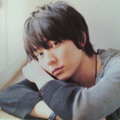 マエダ 山村隆太かっこよくてかわいいから皆さん是非月9観て下さい Flumpoolの曲もいいのよ 以上ただのファンからのお知らせでした T Co Yslmkk8oxh Twitter