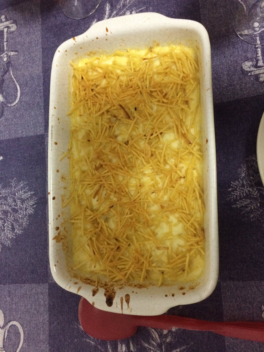 Cataleya10111's tweet photo. Estou pro na cozinha #prontapracasar 😂😂 https://t.co/ZpV0025cAV