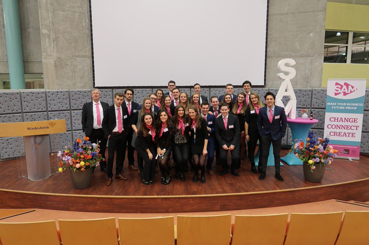 SAMevent's tweet photo. Wat een fantastische dag was het gister! Het #SAMevent 2017 stond als een huis. Alle bezoekers, spreker en sponsoren: BEDANKT! #Marketing https://t.co/TaXnJnlwe3