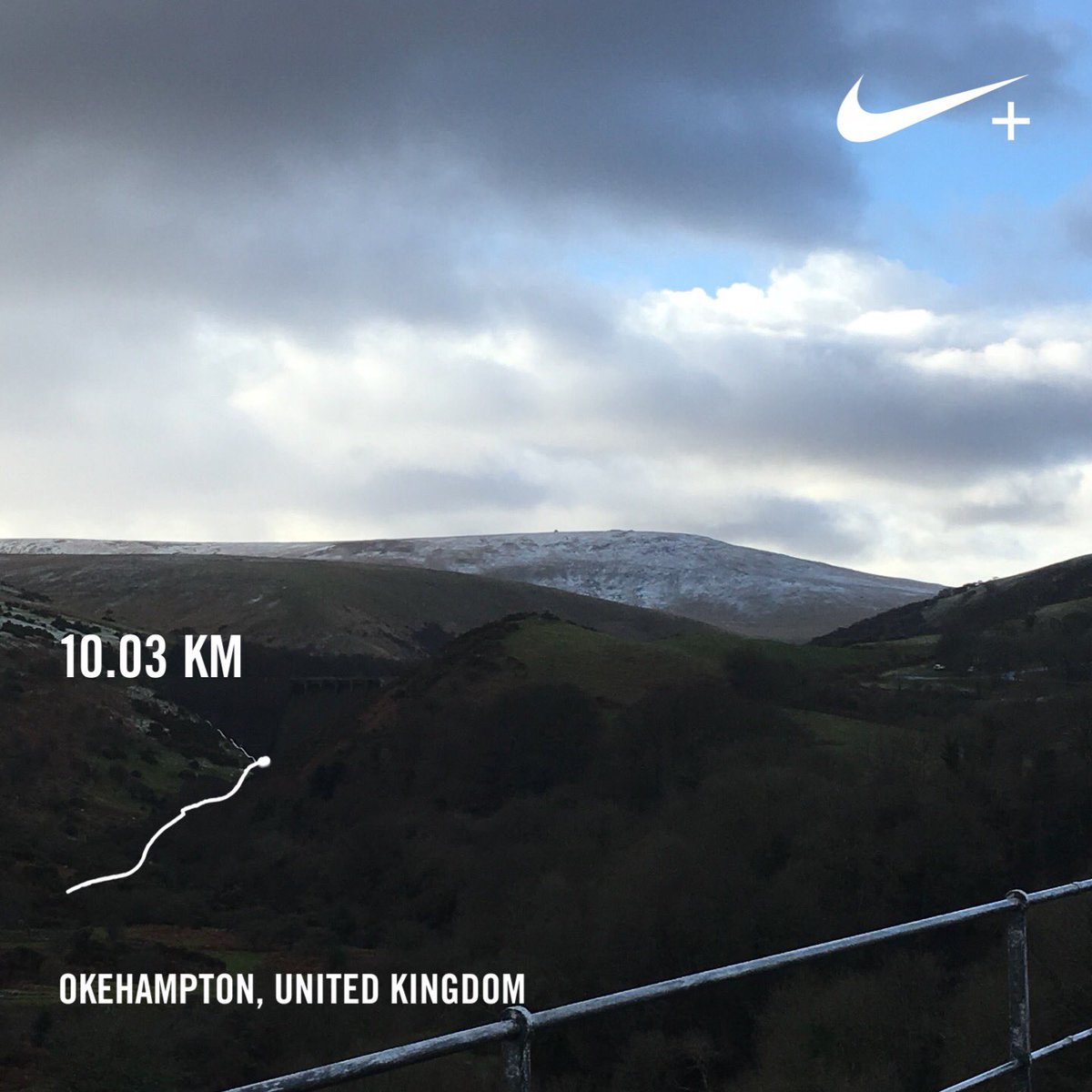 Exeter5krun's tweet photo. #graniteway #run #distantsnow ! https://t.co/q0LiKrXlU3