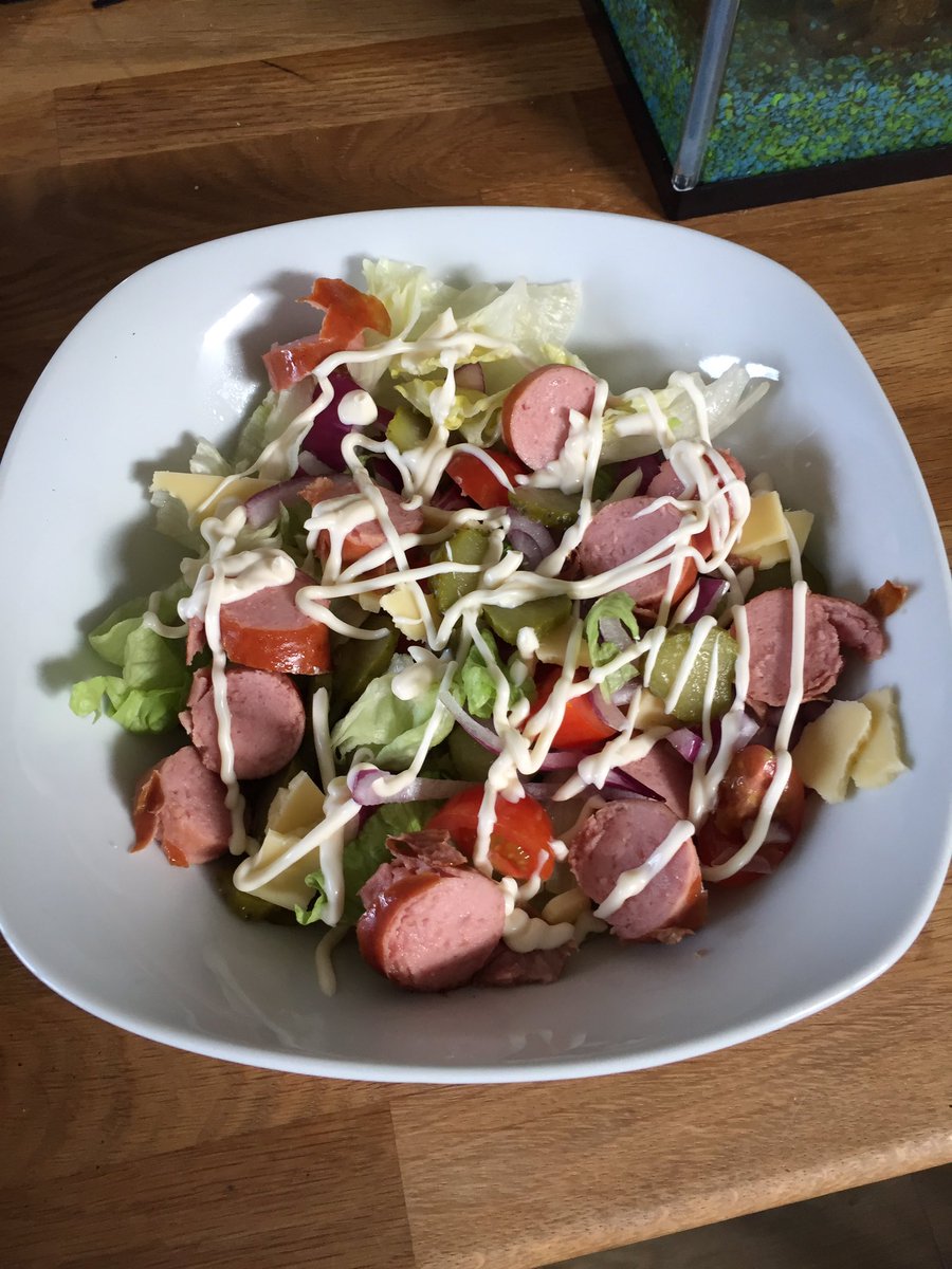 fulltimeworkin2's tweet image. Got back on my diet on Monday. I can't wait to weigh myself!! I'm maid of honour in April so aiming for another 2 stone loss #lowcarb #keto