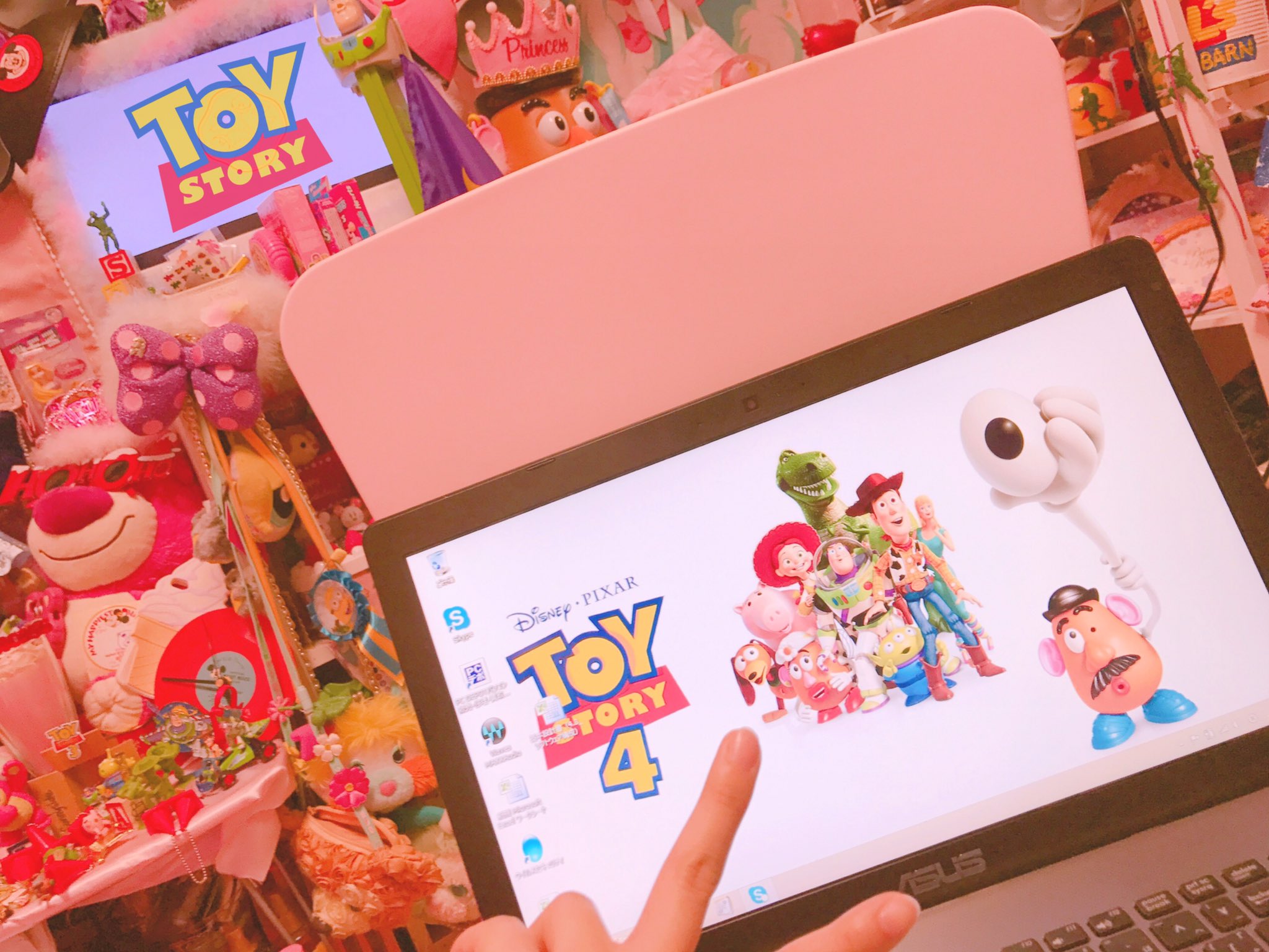 あやちゃむ على تويتر My Pc パソコンの壁紙もtoystory 色々迷ったんだけど このぽておが可愛すぎて 4楽しみだな トイストーリー好きな人rt