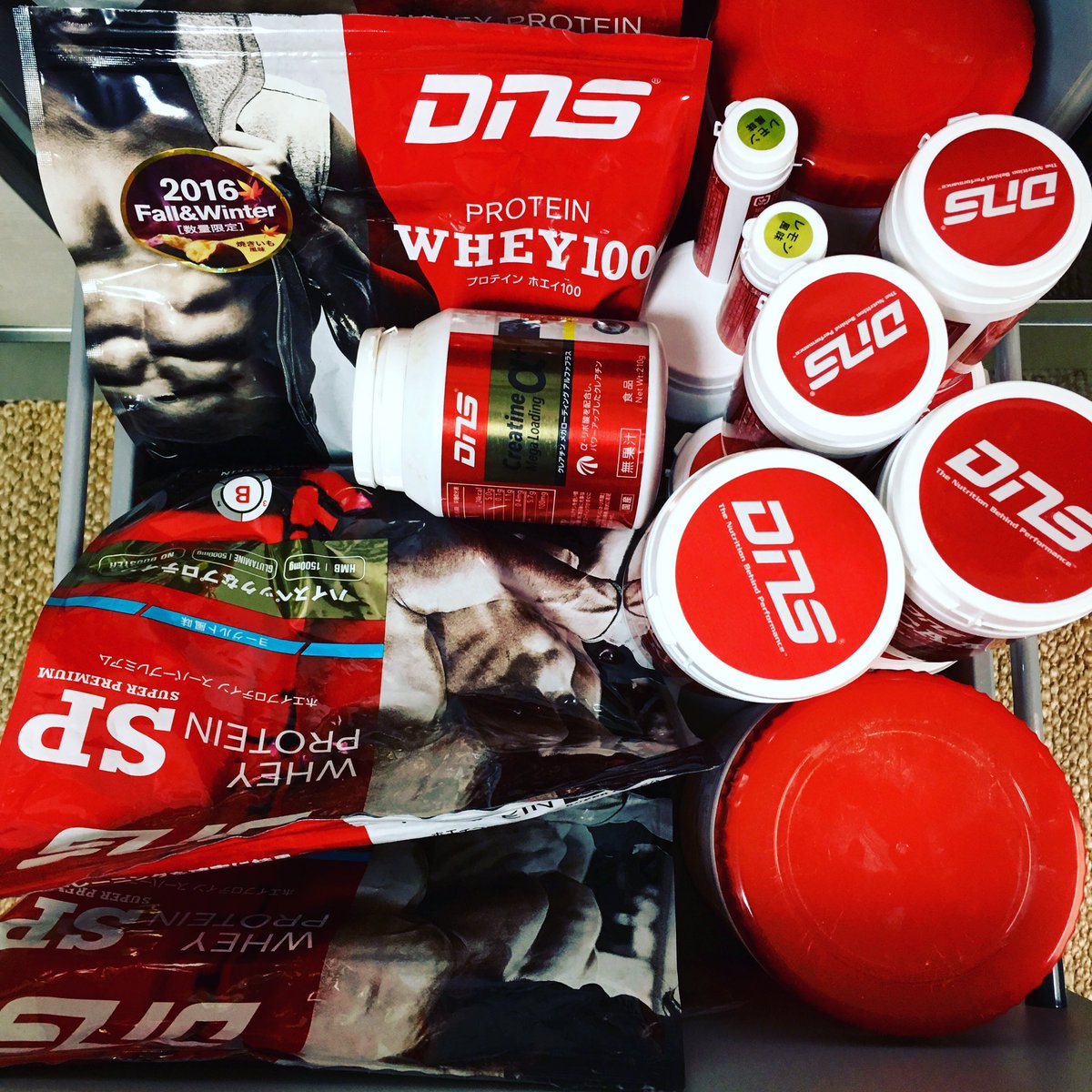 Takashi Kurihara 栗原嵩 My Treasure Box Dnsいつもありがとうございます Fitness Training Workout Supplements Dns Protein Creatine aa Glutamine