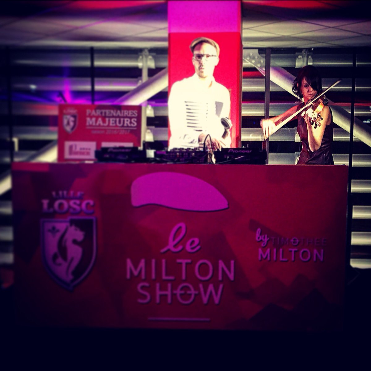 TimotheeMilton's tweet photo. Le Milton Show Live By Milton Prod. @losclive  #WeAreLOSC #live #djset #Dj #deephouse #djlive #football #LOSC #ligue https://t.co/hLqp45HXdP