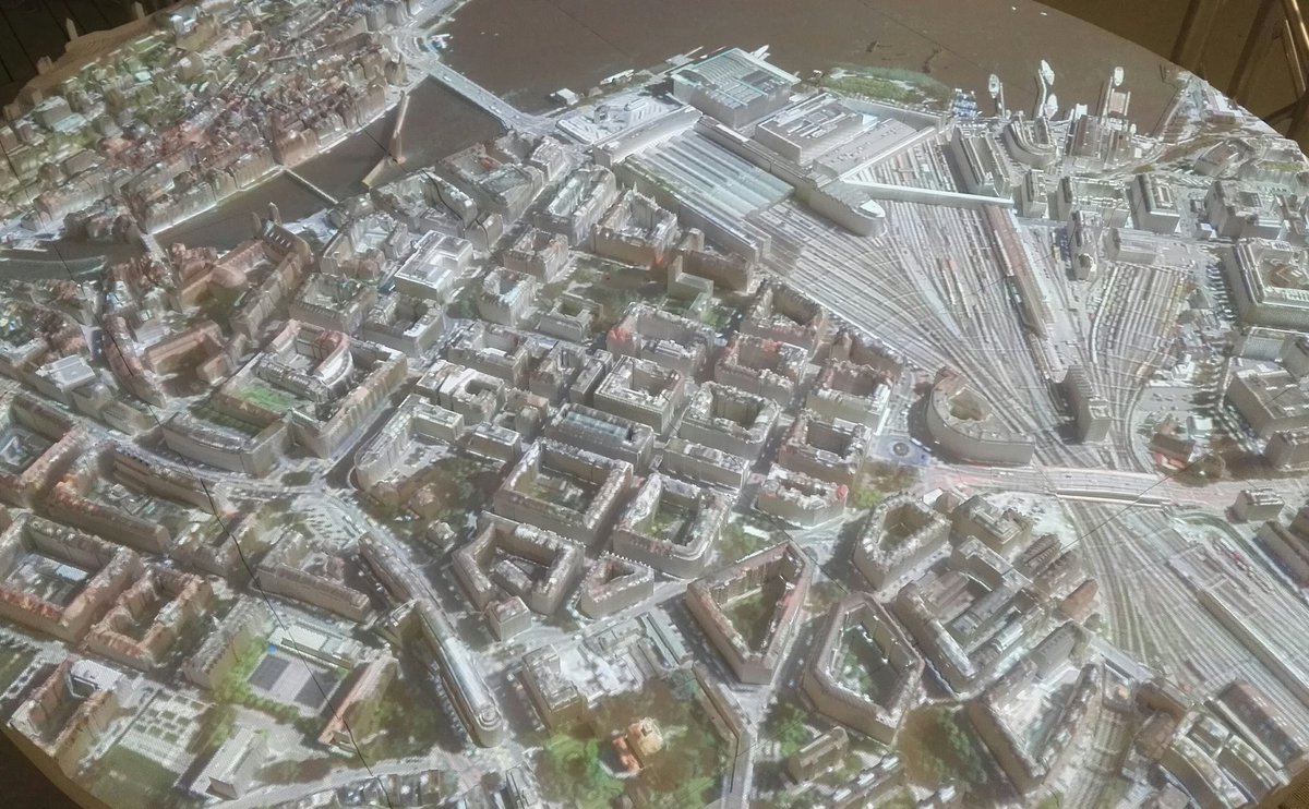 3D Stadtmodell Luzern Visualisierungen Bus- und Bahnfahrplan u. a. präsentiert am Exponat Verkehrshaus der Schweiz geolabor.ch/de/events