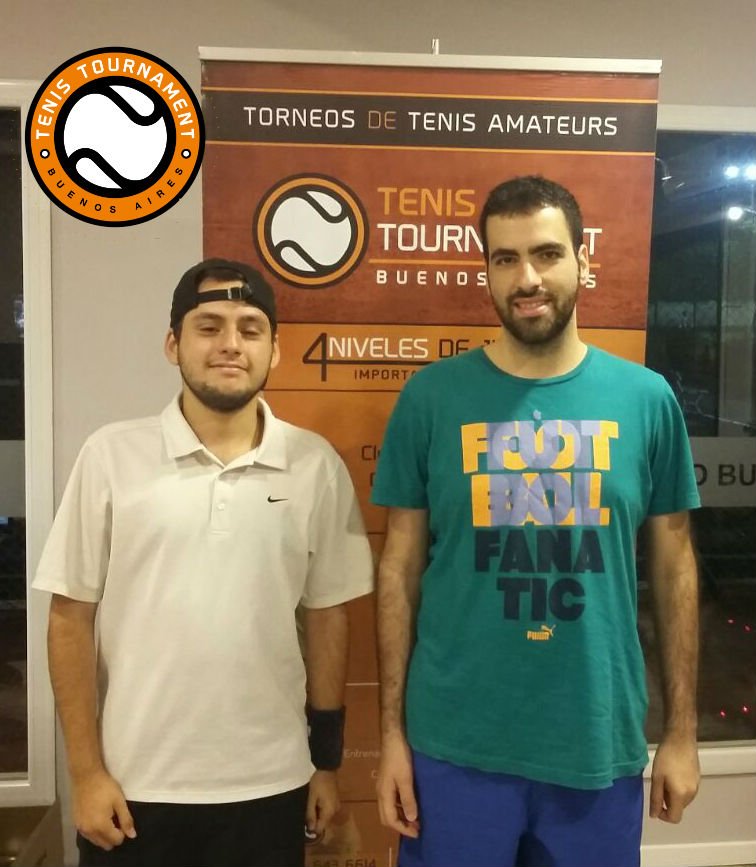 TenisTournament's tweet photo. Anoche jugaron por  la 🏆#Etapa1 en la categoría #IntermedioB
🎾 #PatitoJose venció a #GrilloMatias por 7/5 6/7 11/9 https://t.co/Oa1wSj3kdg
