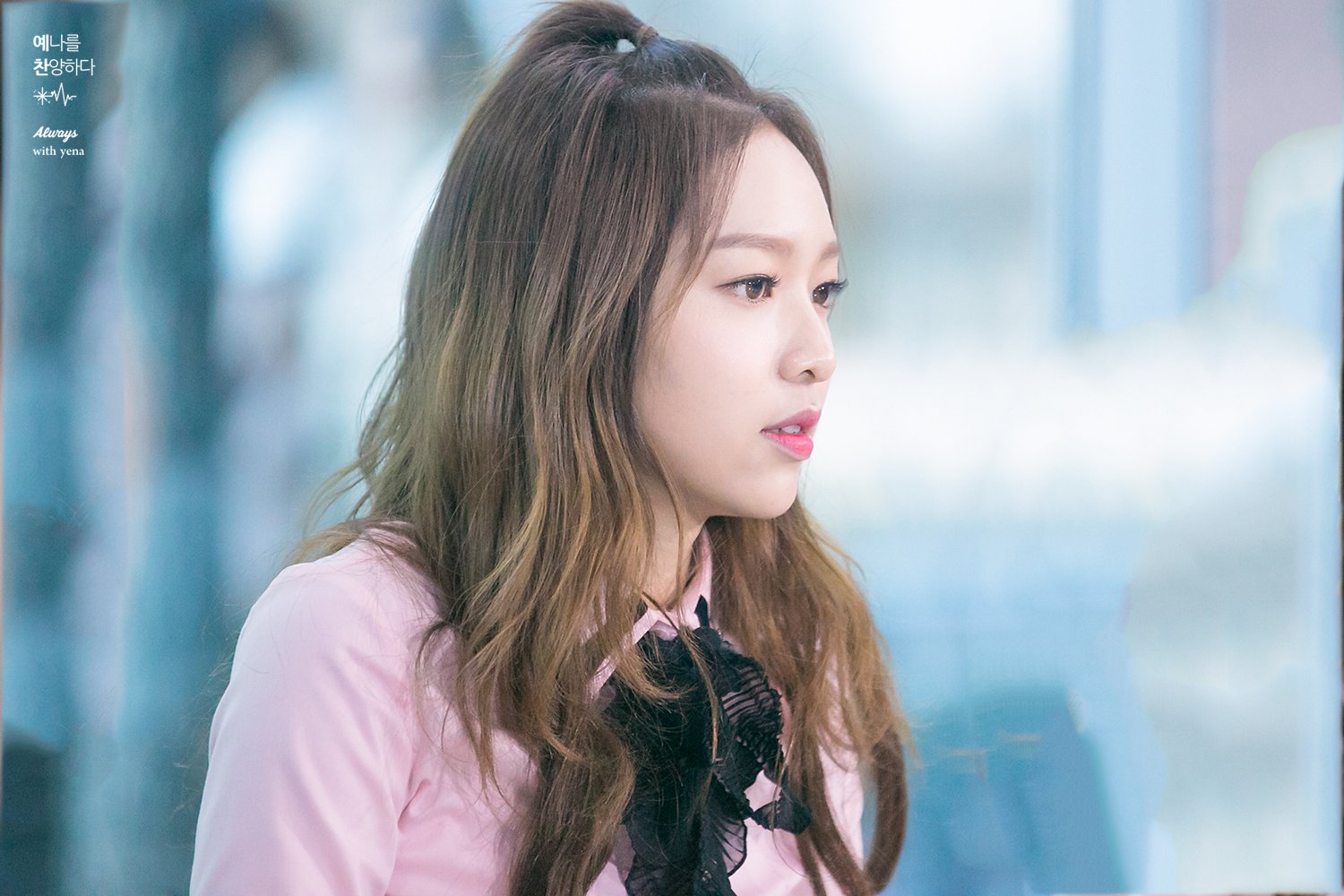 C2IxBJjVIAQBHqj.jpg:orig