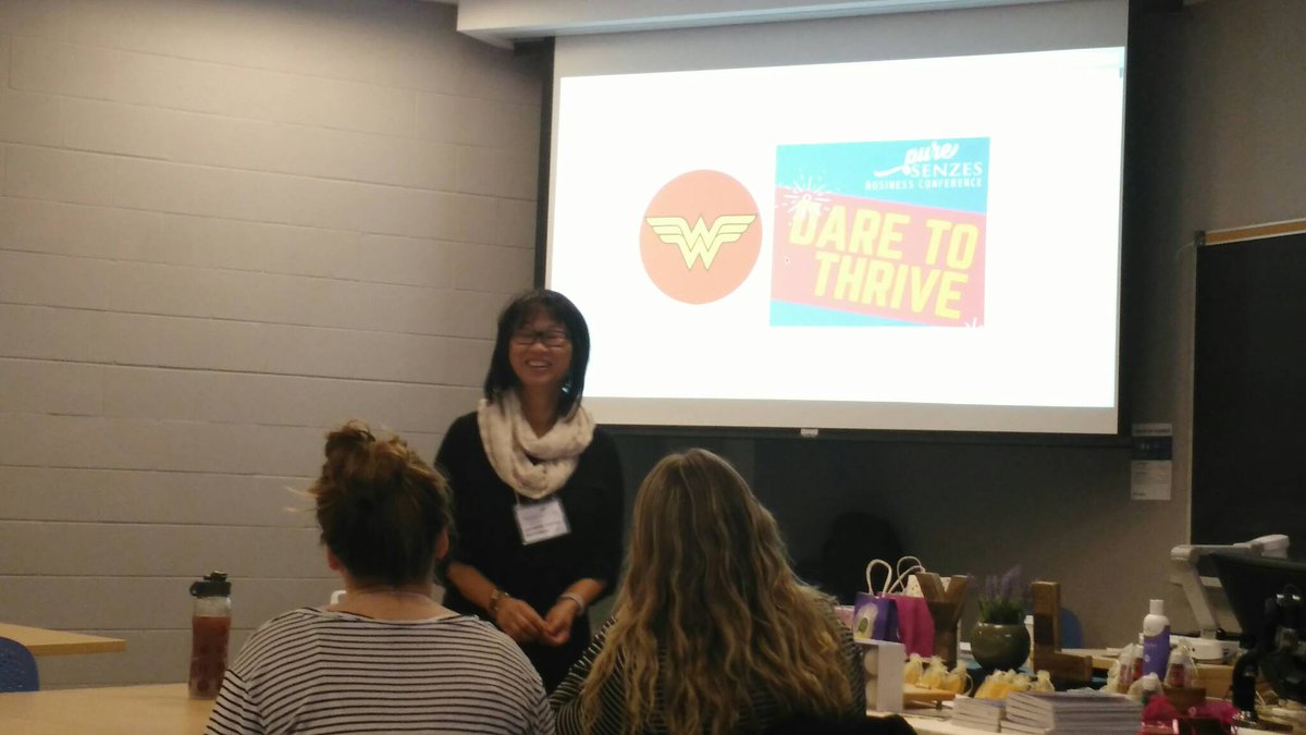 I_am_rubyyoung's tweet photo. Starting 2017 right... business training with Jasmine Phong #DareToThrive #PureSenzes #YoungLiving https://t.co/ADlJX70igW