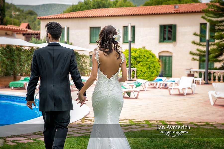 #FotografodeBodasBarcelona fb.me/1QHFE9huv #HotelReyDonJaime #BodasCastelldefels <a href="/GrupSoteras/">Grup Soteras</a> #Bodas2017