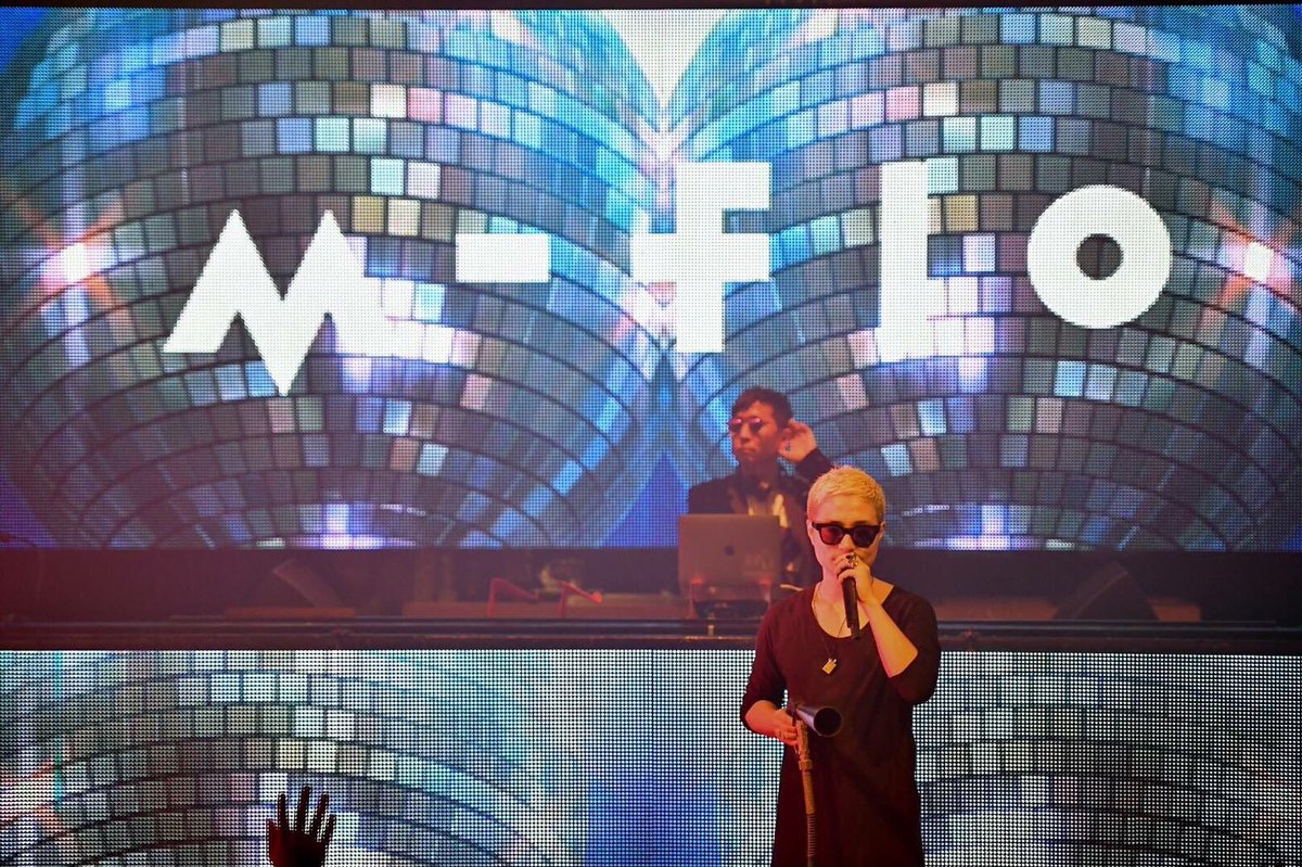 VERBALNEWS's tweet photo. #ASOBONENKAI #2016
#mflo #エムフロー #TakuTakahashi #VERBAL #バーバル https://t.co/E2A2PyU88N