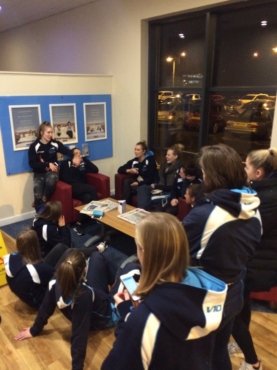SSNetball's tweet photo. Training match done giving the coaching team lots to think about to choose 2moros teams! 25 hungry netballers now ready for dinner! #SSSvIRE https://t.co/TUZhbyzkUs