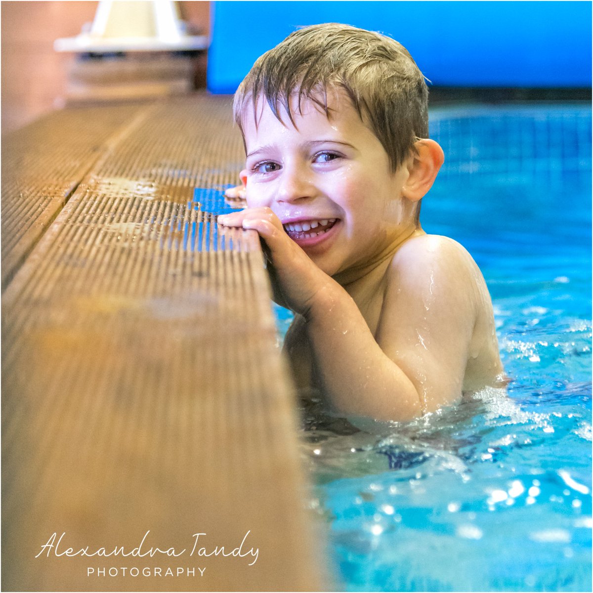 AlexTandyPhotos's tweet photo. Fancy capturing your childrens' favourite hobbies in a series of beautiful photos? Your wish is my command! #familyphotographer #oxtweets https://t.co/tWb6C3V8RR