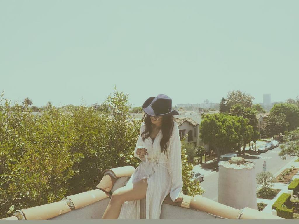 MJacksonMAS's tweet image. "Roodtops."