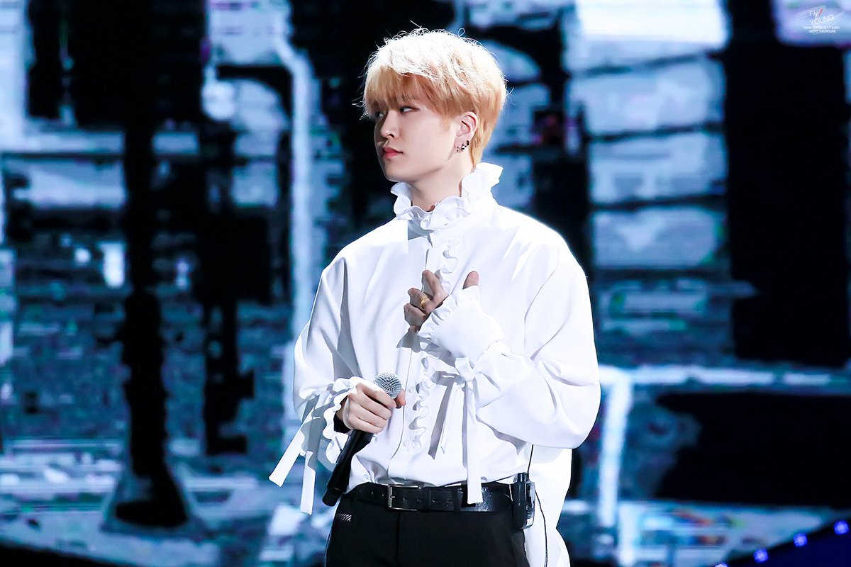 19960917com's tweet image. 170114 골든디스크 #갓세븐 #영재 #YOUNGJAE #GOT7  죽어도 못 보내 💖@GOTYJ_Ars_Vita