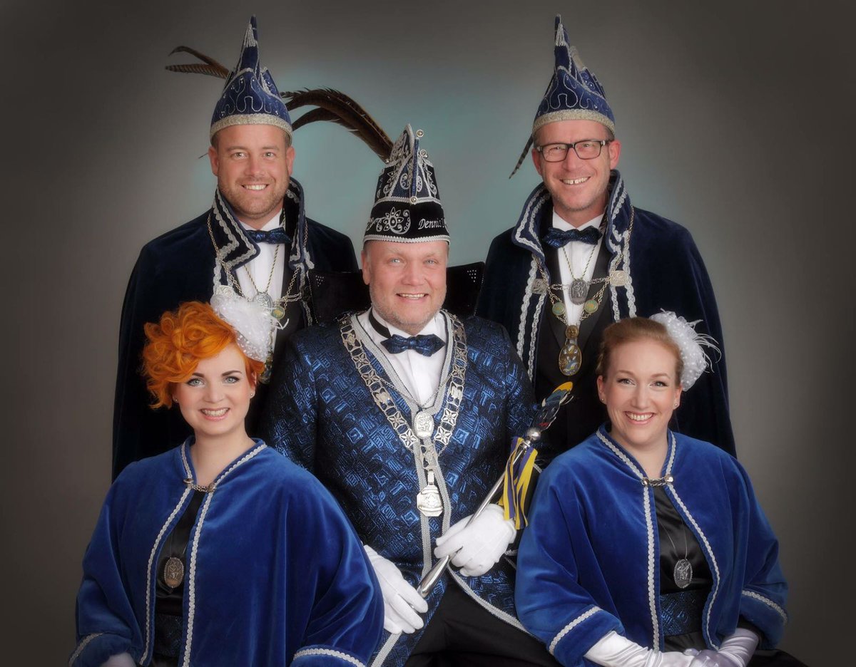 Van harte gefeliciteerd <a href="/PrinsUmdraeyers/">Prins Umdraeyers</a> Maak er een fantastische carnaval van! #alaaf
