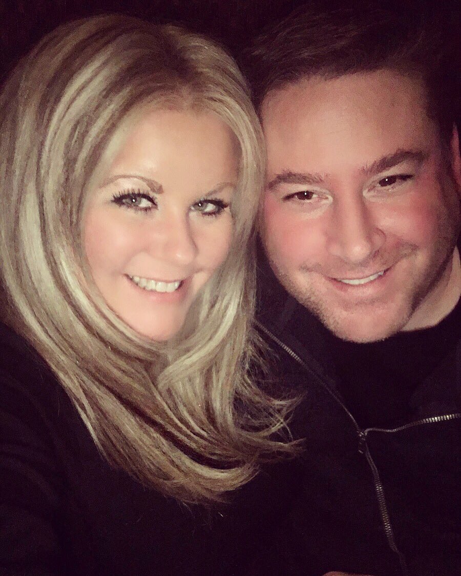 Nat_Rach's tweet photo. Anniversary dinner ❤️❤️ #anniversary #thekeg #oneyear #fidaythe13th  #loveofmylife @BuddyLafleur https://t.co/eNkYfCKX8t