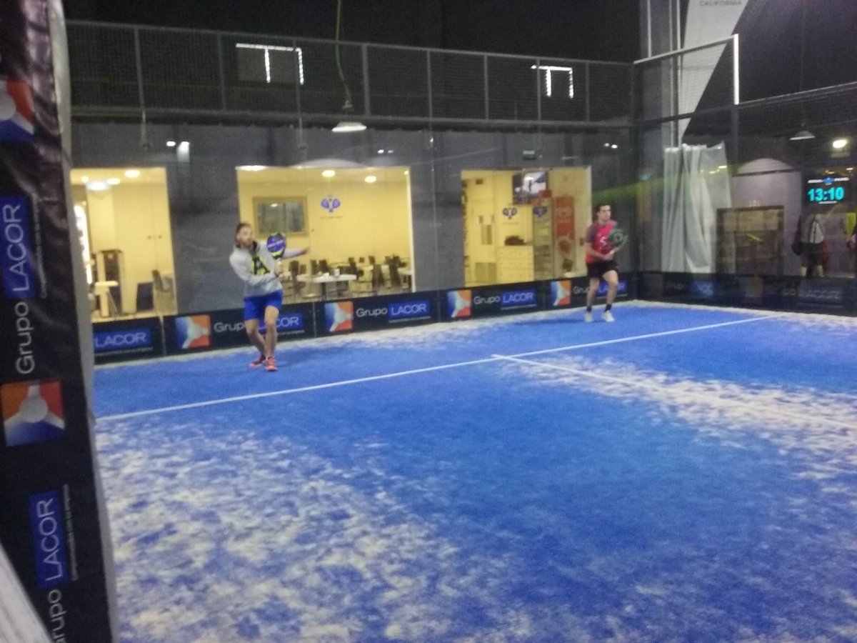INMEJORABLES las pruebas de acceso para entrenador <a href="/arapadel_es/">Arapadel.es</a> nivel I celebradas en Zaragoza <a href="/PadelRegal/">Regal Padel Club</a>  arapadel.com/Page.aspx?id=17