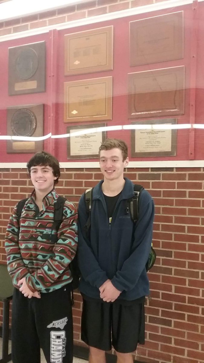 rjr_swim's tweet photo. RJR took 2nd &amp; 3rd at the 2017 Central Piedmont 4A Conference Diving Championship! Way to go Jacob (2nd) and Lee (3rd)! #rjrswim #rjrdive https://t.co/eFm3toDpSy