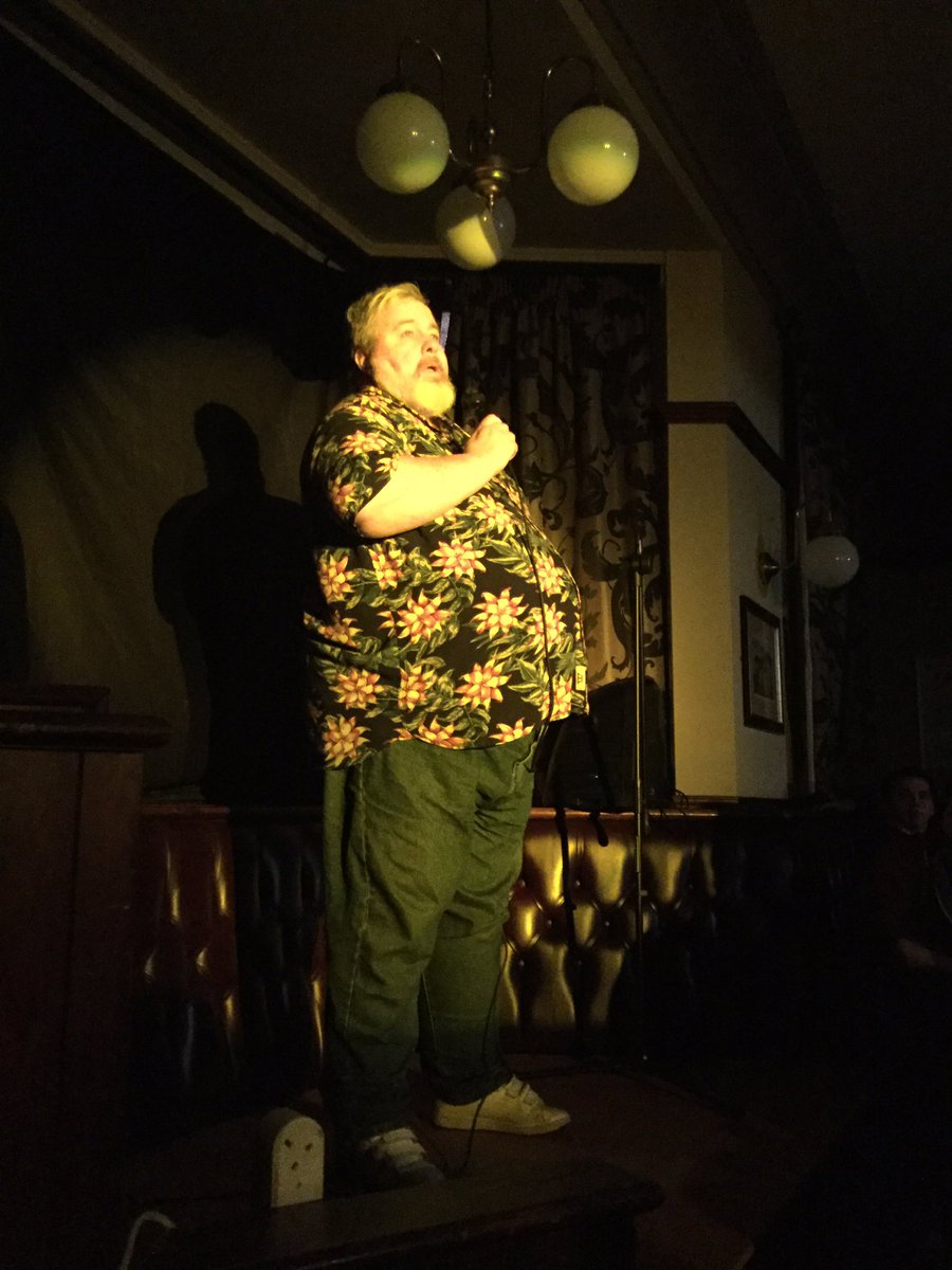 CottComedyClub's tweet photo. We had an absolutely incredible middle section from the hilarious @DaveRiversUK and @billylowther https://t.co/R55HbojRHN