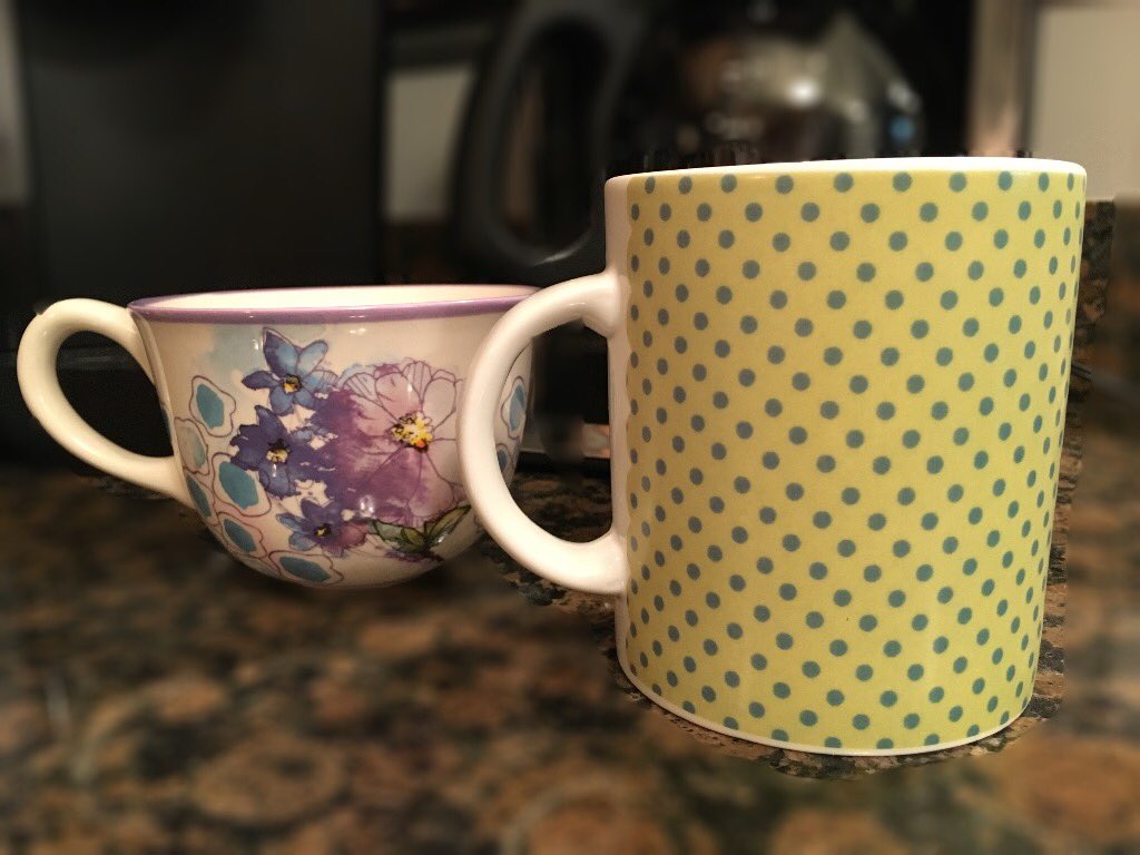 621Gifts's tweet photo. What's your Saturday morning go to? #Coffee or #tea? #saturdaymorning https://t.co/lfpAwnXN51