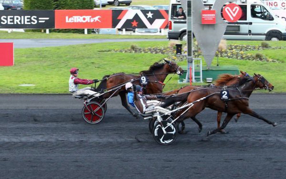 Joe_Zagari's tweet photo. #InVainSund 🇸🇪 @StallZet won Prix de Croix Gr.2 in @vhpofficiel with F. Nivard over #CaratWilliams and #Traders New Race Record in 1.12.5 https://t.co/taobnFR4mu