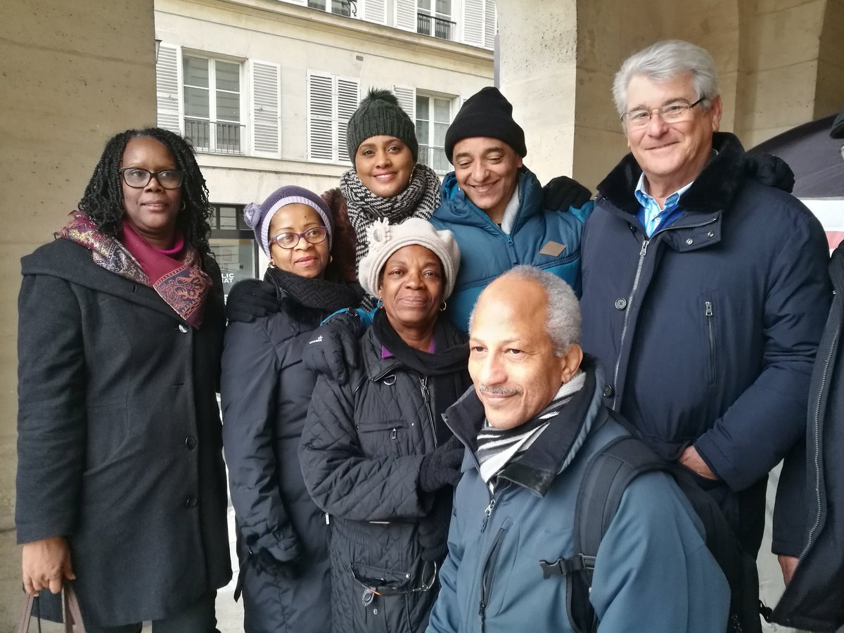 outremers360's tweet photo. De nombreux soutiens avec entre autre Roger de Jaham de @TousCreoles  pour soutenir Serge Romana devant le @Senat https://t.co/N5EkrIWRg4