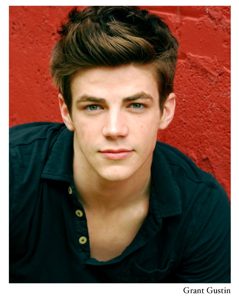 geeks_mi's tweet photo. Hoy es cumpleaños del Flash mas joven hasta ahora, Grant Gustin quien cumple 27 años. https://t.co/uyTILPyCcr
