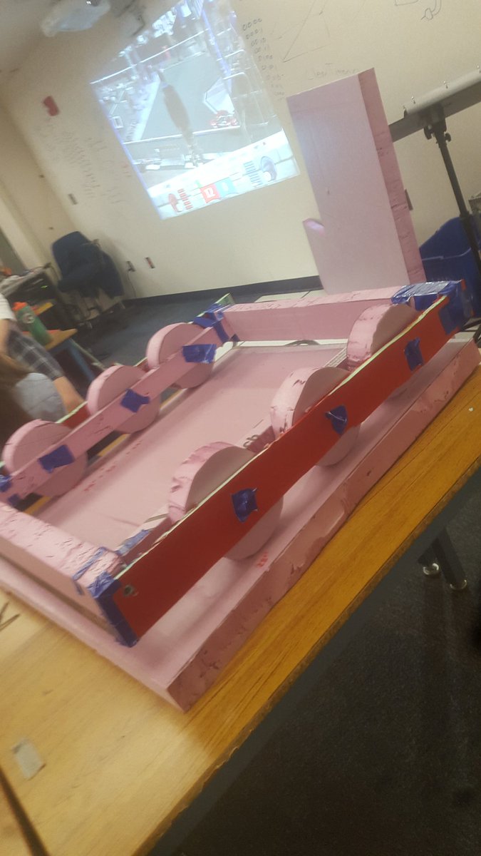 Got to work last Thursday, starting off strong by forming and building our ideas in foam!